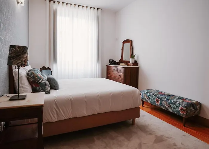 Boanova Convento Cucujaes Гостевой дом Оливейра-ди-Аземейш