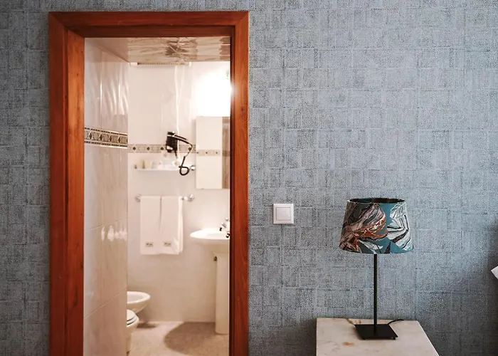 Гостевой дом Boanova Convento Cucujaes Оливейра-ди-Аземейш